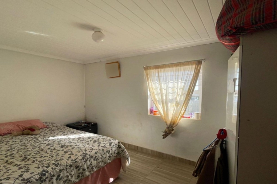 3 Bedroom Property for Sale in Dalvale Western Cape